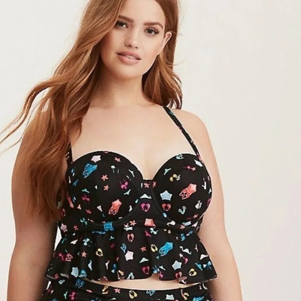 TORRID Multi Party Push Up Peplum Midikini Bikini Top, Adjustable Straps Size 2X